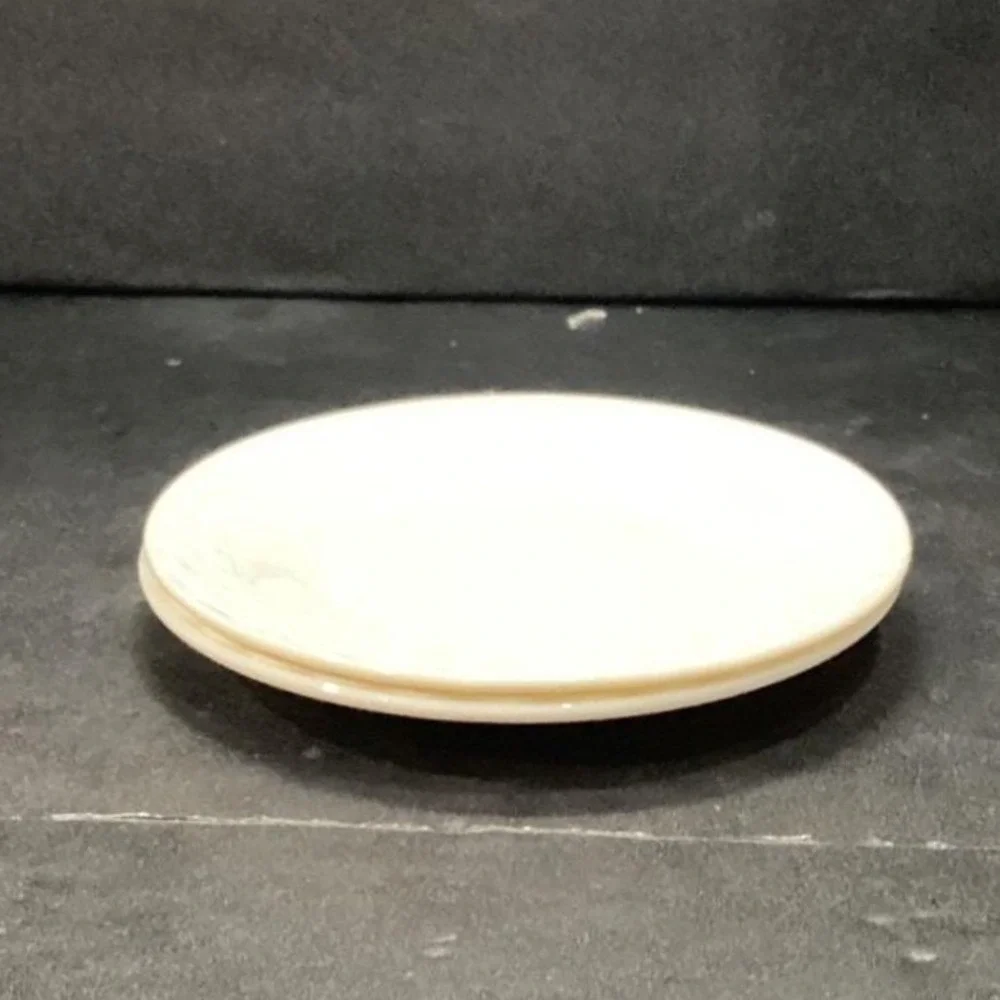 Anchor Hocking Fish Scale Ivory‎ White Basketweave Saucers, Set Of 2, Uranium